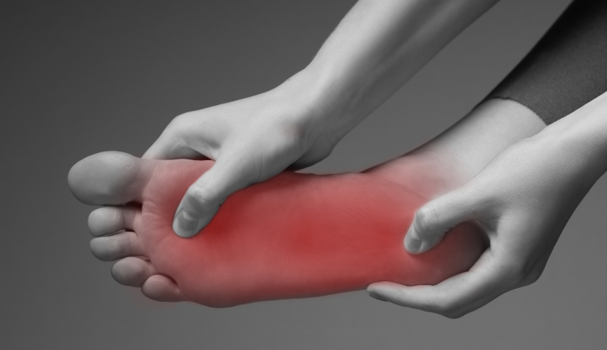 Neuropathie: Welche Schuhe geeignet sind und was Sie täglich prüfen sollten